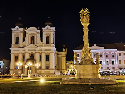 Statuia Sfânta Treime — fotografia 3