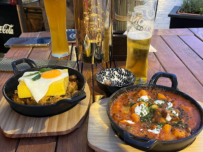 Oaia Neagră Restaurant — fotografia 5