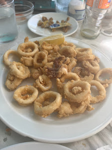Restaurante Castillo. Muy Rico El Desayuno. Especialidad Fritura Y Pulpo En Adobo. — fotografia 5