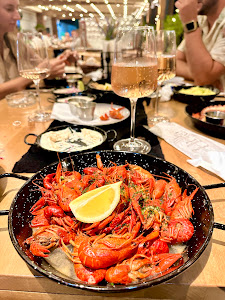 Hanul Româneşti si Taverna Racilor — fotografia 3