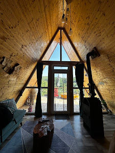 Cabana Colt Verde 2 A-frame Chalet
