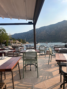 Bonazza restaurant Kotor — fotografia 3