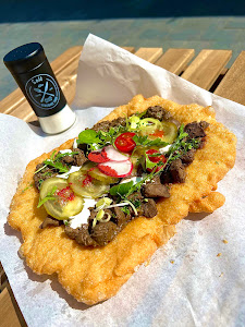 BÖTYE Lángos — fotografia 3