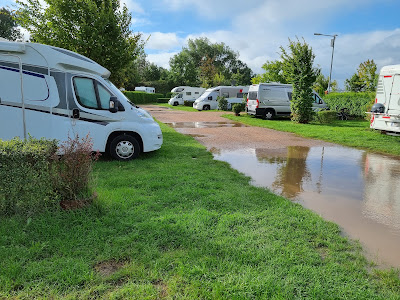 Wohnmobilstellplatz schaffer-mobil Dresden — fotografia 4