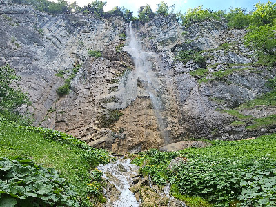 Skakavac Waterfall — fotografia 3