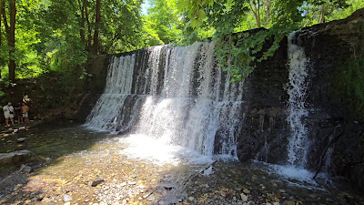 Waterfall — fotografia 2