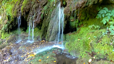 Dokuzak Waterfall — fotografia 2