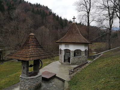 Mănăstirea Iezer — fotografia 3
