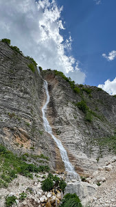 Kefalovryso Waterfall