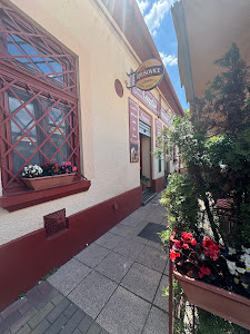 Csaplár Restaurant — fotografia 3