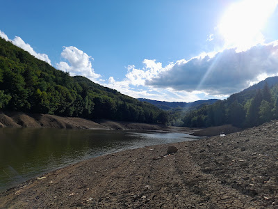 Lacul de Acumulare Firiza — fotografia 3