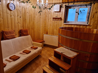 Beer SPA, Bierbad, Pivní Lázně - Moskevska 13, Karlovy Vary — fotografia 3