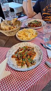 Restaurant Razlog Sunny Tavern — fotografia 3