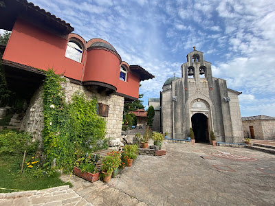 Tvrdosh Monastery — fotografia 4