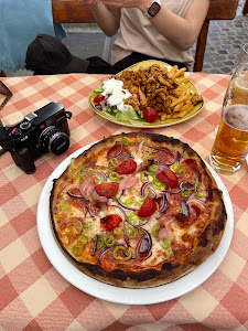 Stég Pizzéria Étterem — fotografia 5