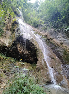 Cascada Șipot Izvorani