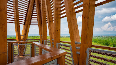 Lake Naplás lookout tower — fotografia 3