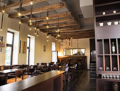 "MONUMENTAL" Kafe/Restoran — fotografia 5