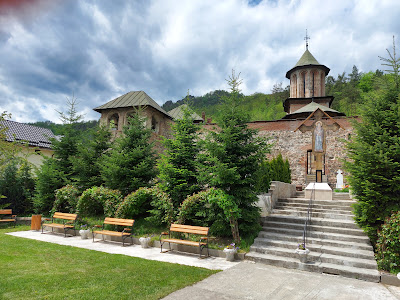 Mănăstirea Cornet — fotografia 5