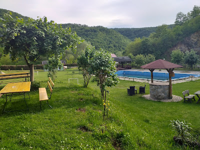 Restoran “Zlatna Mušmula” — fotografia 3