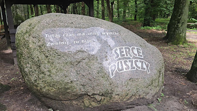 Głaz Serce Puszczy — fotografia 2