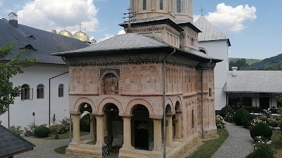 Mănăstirea Dintr-un Lemn — fotografia 2