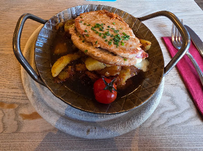 Lohengrins Wirtshaus und Bar — fotografia 3