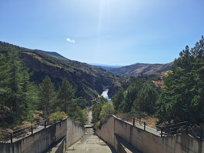 Mirador del embalse de Canales — fotografia 3