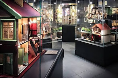 Museum of Dollhouses, Games and Toys - Muzeum Domków Lalek, Gier i Zabawek — fotografia 5