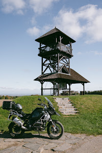 Boika - dřevěná rozhledna - České Lhotice — fotografia 3