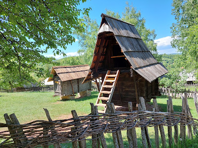 Open air museum Old village Sirogojno — fotografia 4