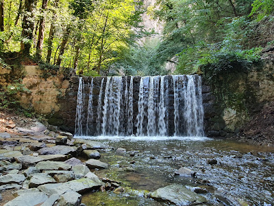 Zum Wasserfall Vilpian — fotografia 3