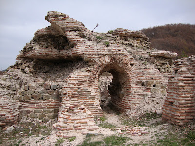 Fortress „Stenos“ (Trayanovi vrata) — fotografia 5