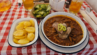 Faparázs Grillterasz — fotografia 3