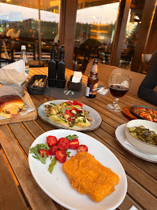 Restaurant Mestecăniș — fotografia 4