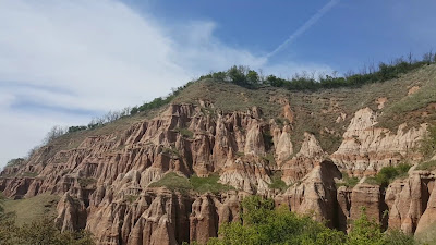 Rezervaţia naturală geologică Râpa Roșie — fotografia 2