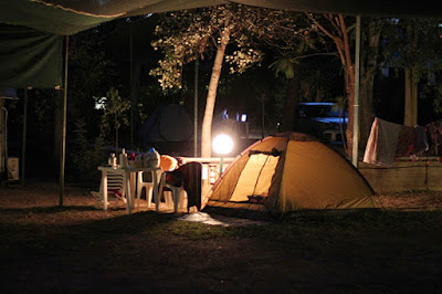 MILOS CAMPING