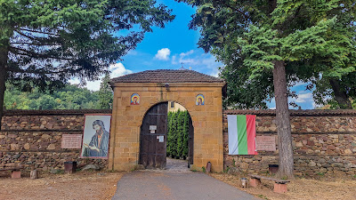 Lopushanski monastery "St. Yoan Predtecha" — fotografia 5