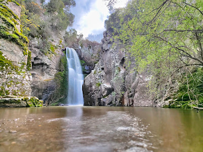 Man Katsa Waterfall