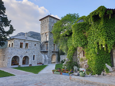 Tvrdosh Monastery — fotografia 5