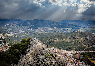 Cruz del Castillo de Santa Catalina — fotografia 4