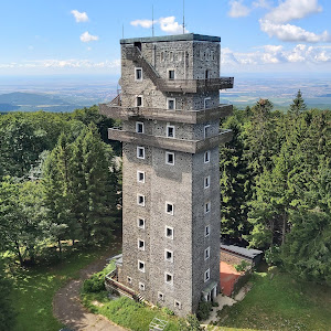 TV and observation tower — fotografia 3