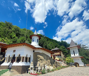 Mănăstirea Nămăiești