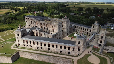 Krzyżtopór Castle — fotografia 2