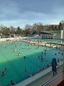 Termálfürdő — fotografia 4