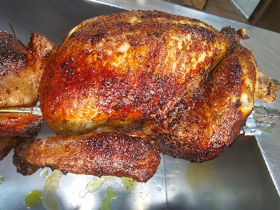 Asadero de pollos el sabor y comidas para llevar — fotografia 4