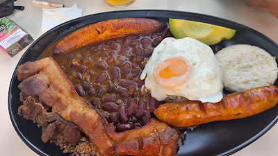 Leños Asador — fotografia 4