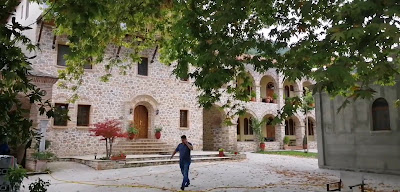 New Holy Monastery of Saint Dionysios of Olympus — fotografia 2