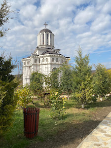 Mănăstirea Crucea — fotografia 3