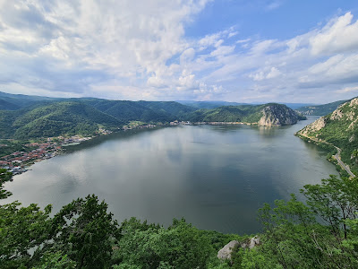 Traseul turistic Ciucaru Mare